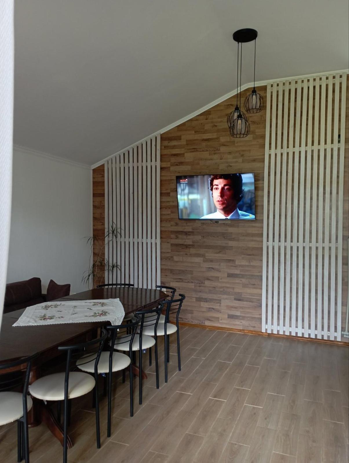 U Anastasii I Sofii Bilya Richki Casa de hóspedes Mykulychyn Exterior foto