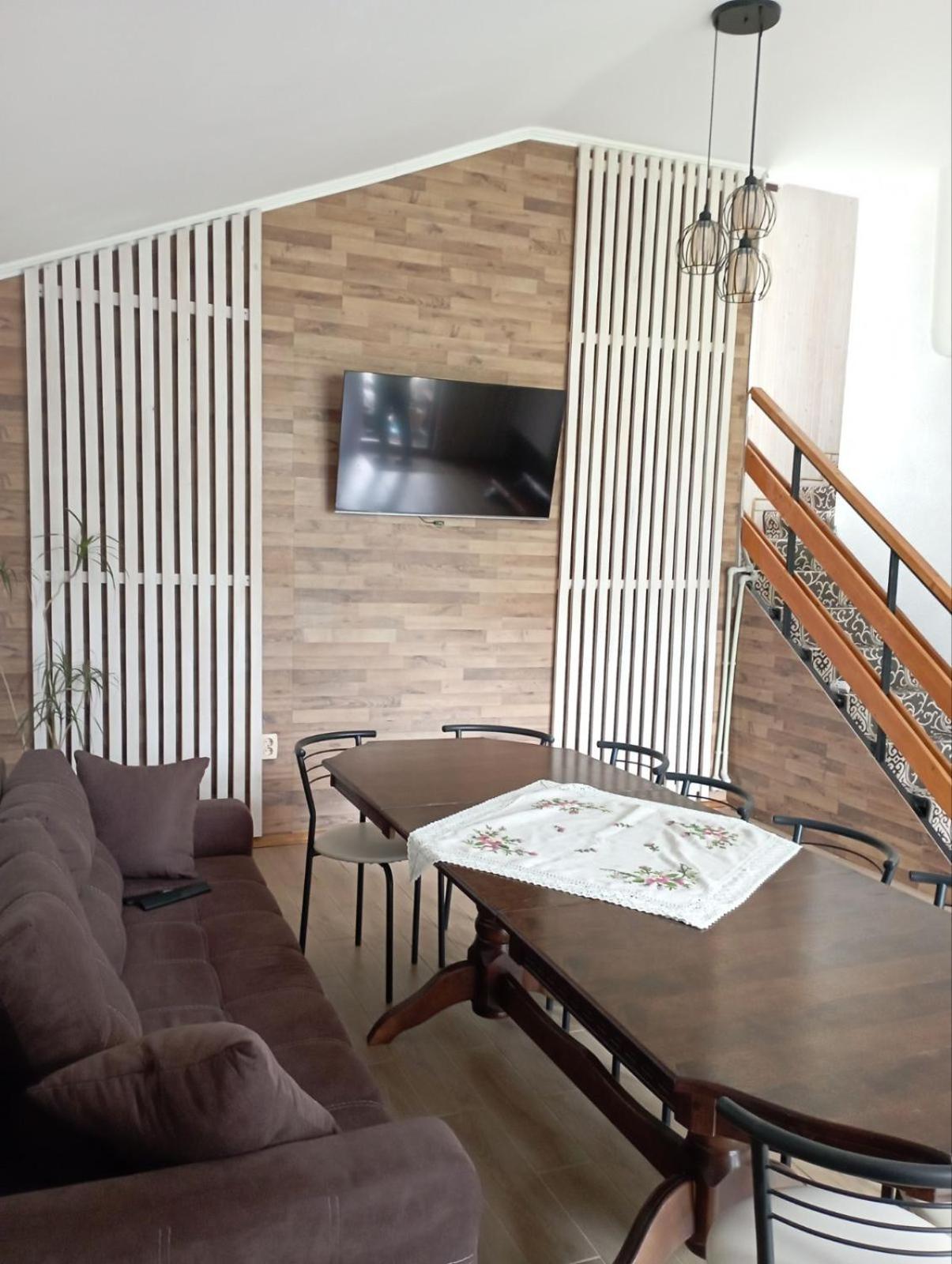 U Anastasii I Sofii Bilya Richki Casa de hóspedes Mykulychyn Exterior foto