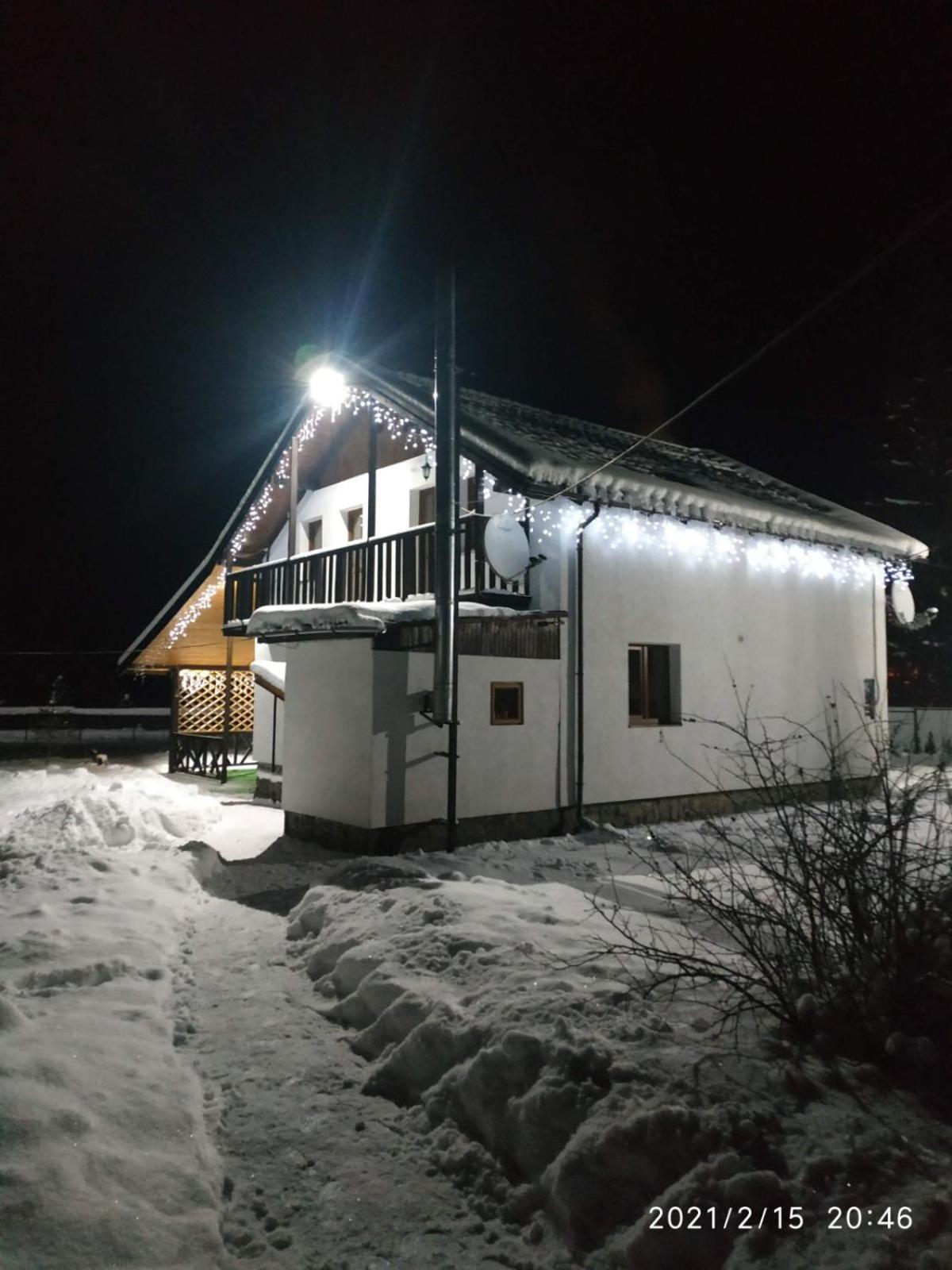 U Anastasii I Sofii Bilya Richki Casa de hóspedes Mykulychyn Quarto foto