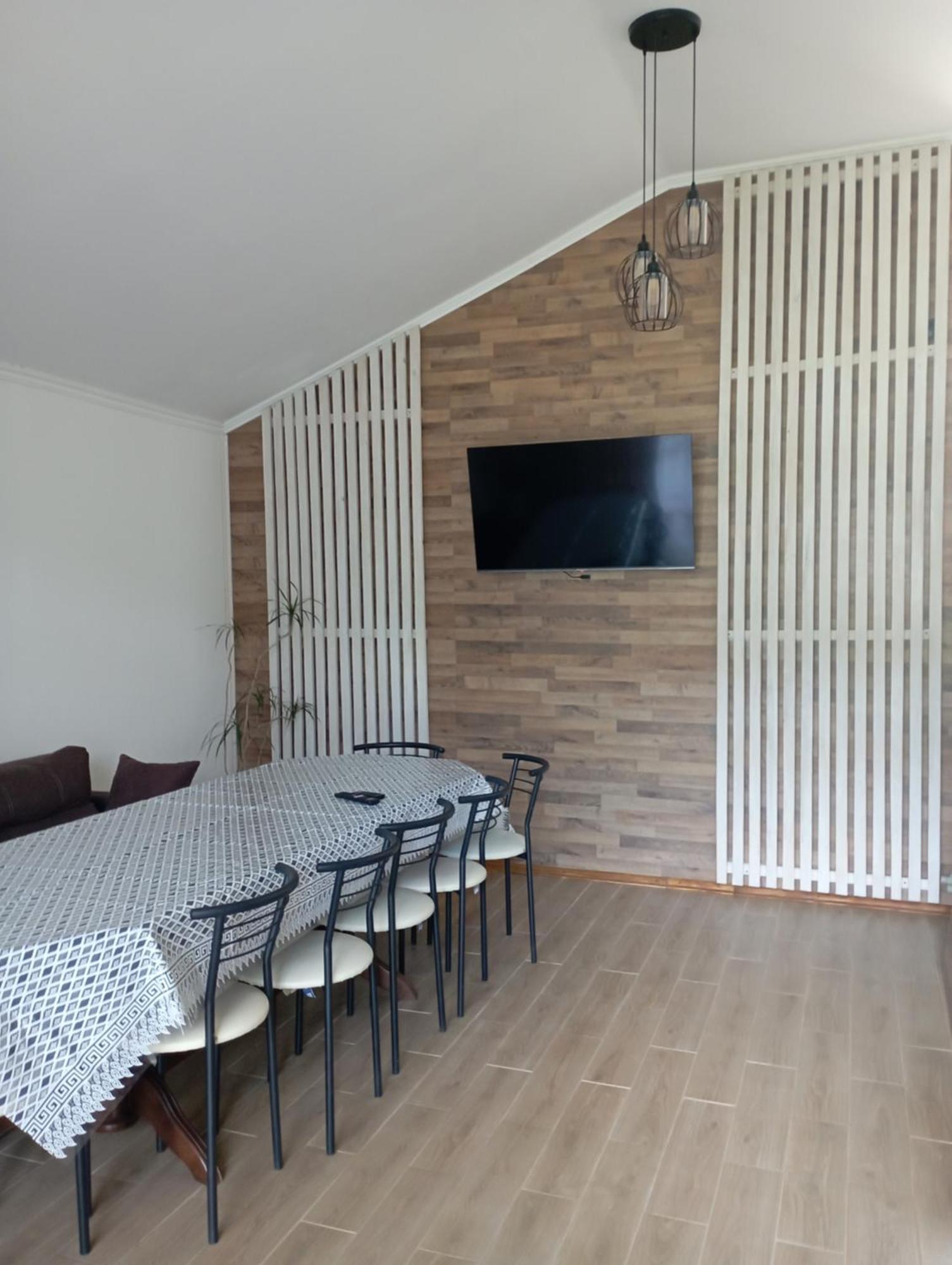 U Anastasii I Sofii Bilya Richki Casa de hóspedes Mykulychyn Quarto foto